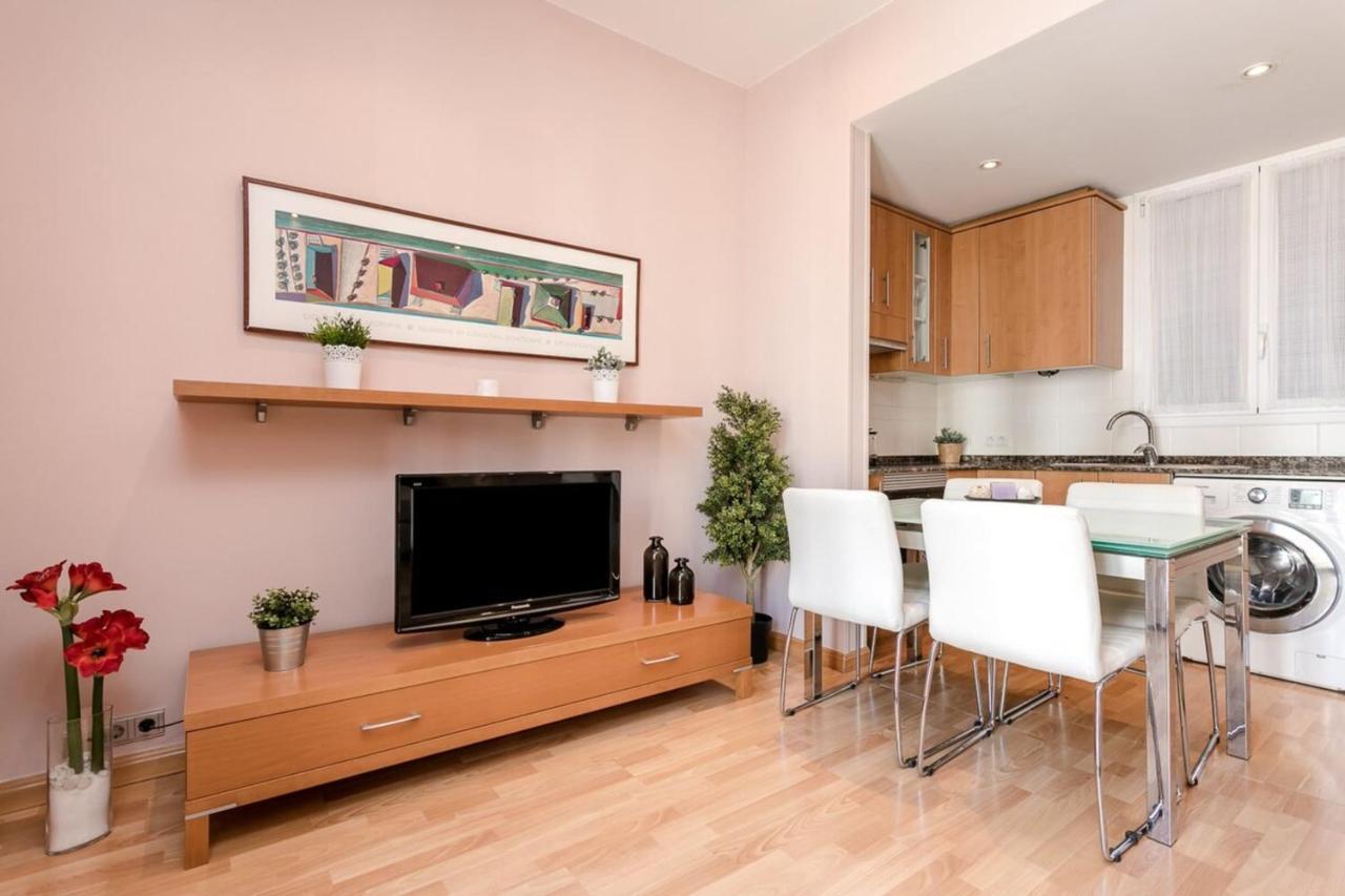 ברצלונה Fantastic 2 Bedroom 5 Minutes By Car From Plaza Catalunya מראה חיצוני תמונה